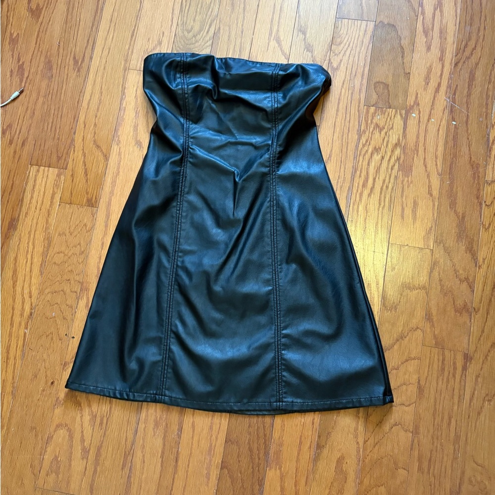 H&M divided black faux leather stretchy tube strapless mini dress